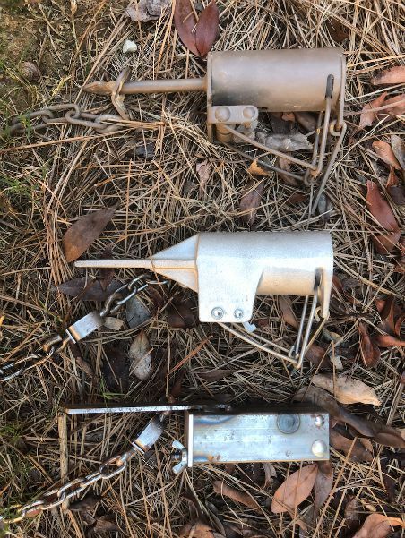 Dog proof traps e991f65cda8cad0d03a7ea8cd2674507
