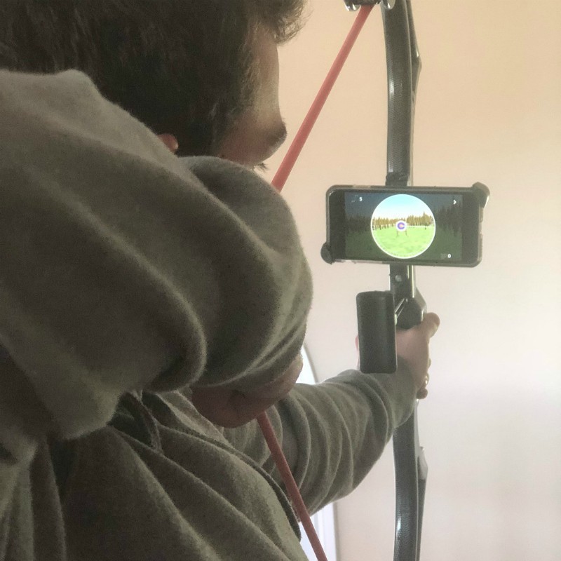 Accu Bow with smartphone