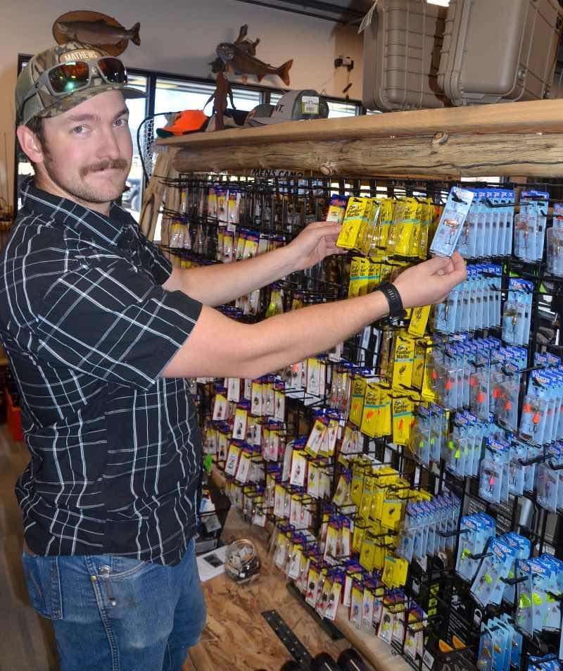 Fishing employee resize