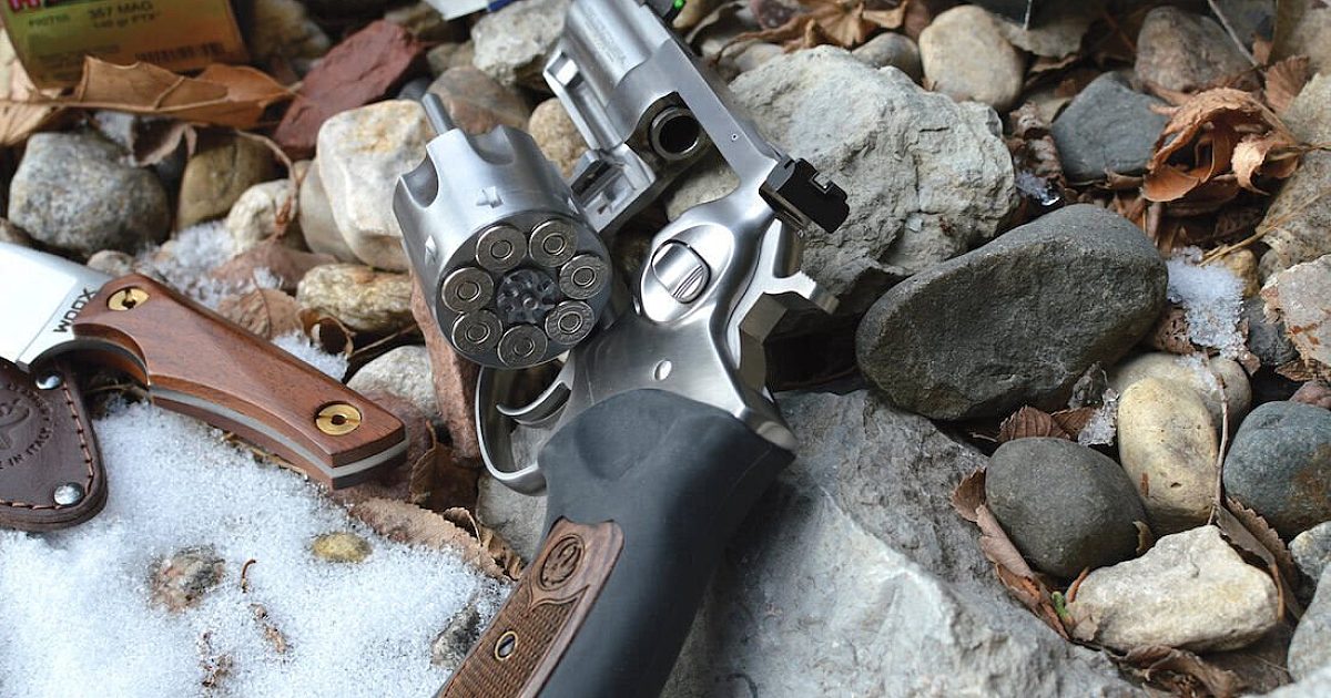 A Snub-Nose Revolver That's Fun to Carry | Shooting Sports Retailer