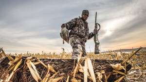 Alps waterfowl hunter e991f65cda8cad0d03a7ea8cd2674507