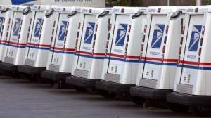 Post Office Delivery Trucks 190104 122625