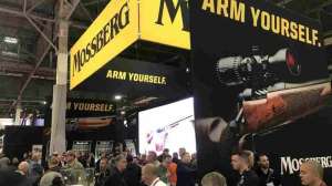 SHOW Show floor Mossberg Photo by Alan Clemons1 e991f65cda8cad0d03a7ea8cd2674507