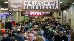 330 greatamericanoutdoorshowcrowd