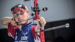Lutz wins gold