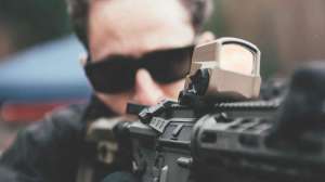 Red dot optics