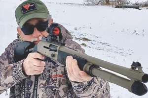 Benelli M4 shotgun 1