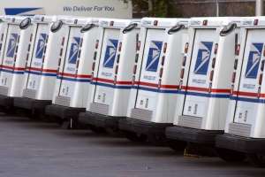 Post Office Delivery Trucks 190104 122625