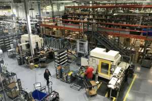 SIG manufacturing floor Photo by Alan Clemons e991f65cda8cad0d03a7ea8cd2674507 200522 122501
