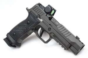 Sig P320 AXG e991f65cda8cad0d03a7ea8cd2674507