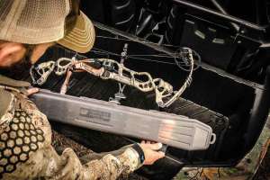 Bowhunting 1 MTM cropped lead