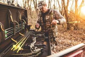 Pelican hunting 1745bow case 15 f4159788da6a13a05c7755e7e3b29890